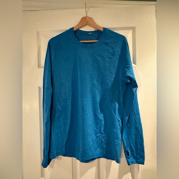 Lululemon Longsleeve - Picture 1 of 2